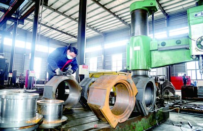 制造機械 從藍圖到成品的工業(yè)脊梁